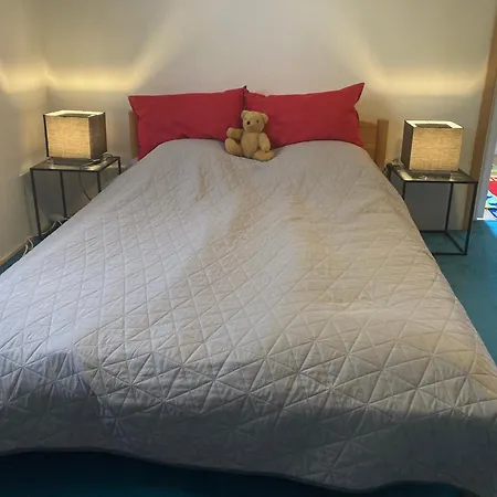 Ruhiges Ganzes Self Check-in 45 M Zwei Groses Bad Badewanne Kochnische Apartamento