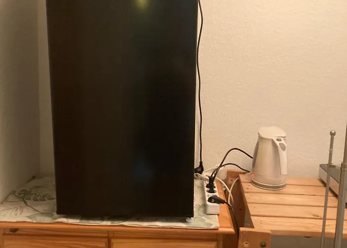 Ruhiges Ganzes Self Check-in 45 M Zwei Groses Bad Badewanne Kochnische * Duisburg