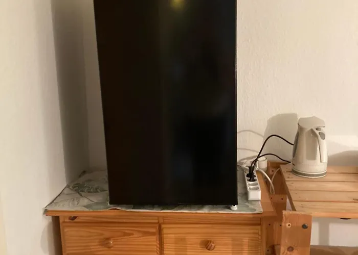 Ruhiges Ganzes Self Check-in 45 M Zwei Groses Bad Badewanne Kochnische Duisburg